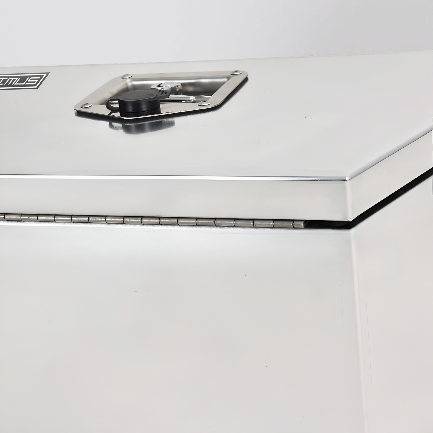 Under Tray Tool Boxes 600 Flat
