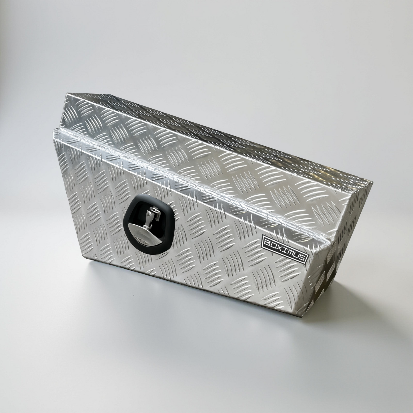 Under Tray Tool Boxes 750 Checker Whale lock