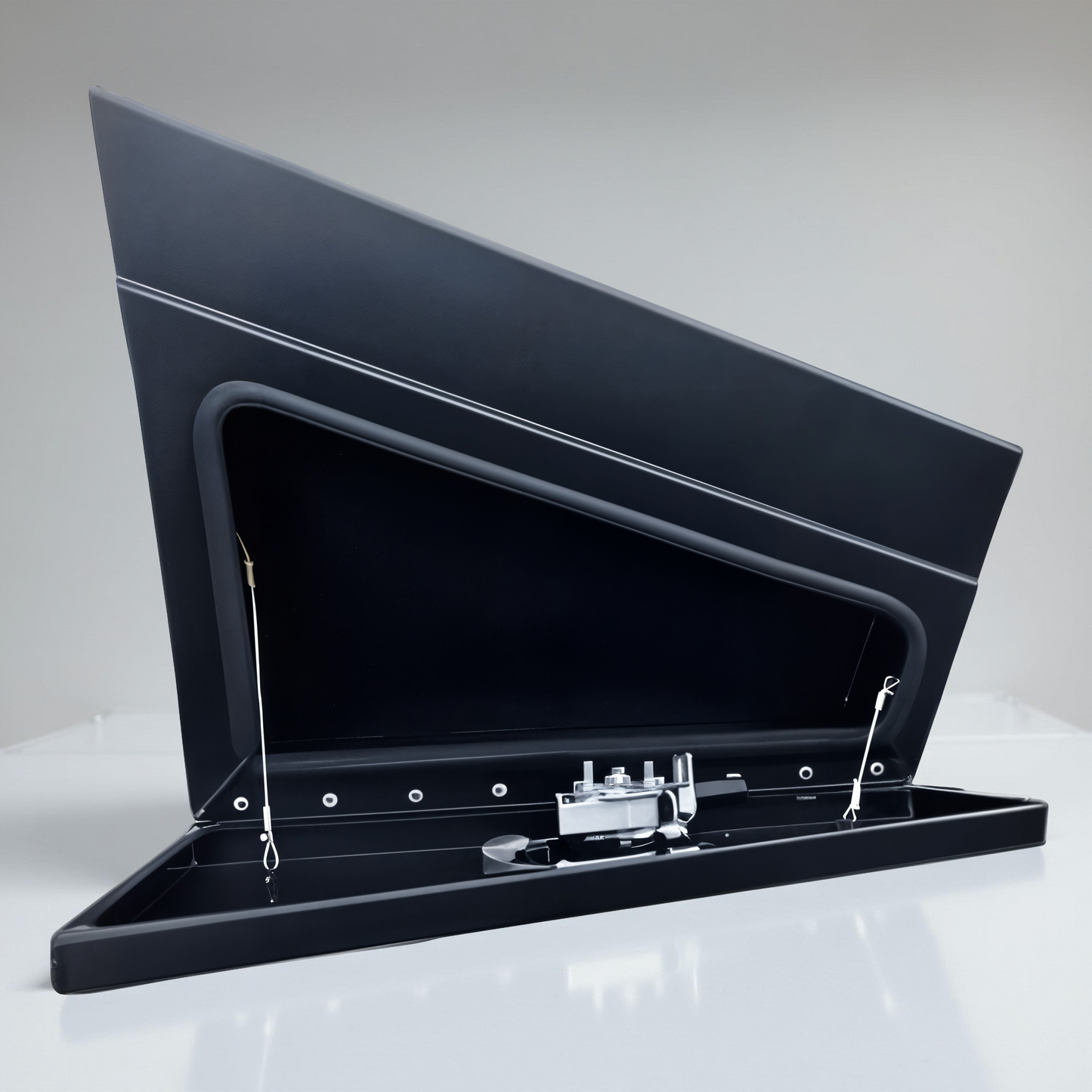 Under Tray Tool Boxes 600 Black Whale lock