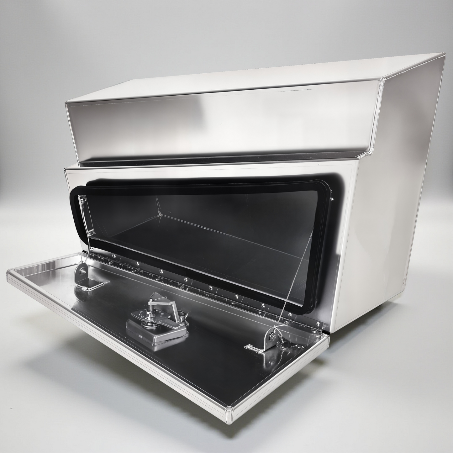 Under Tray Tool Boxes 750 Flat