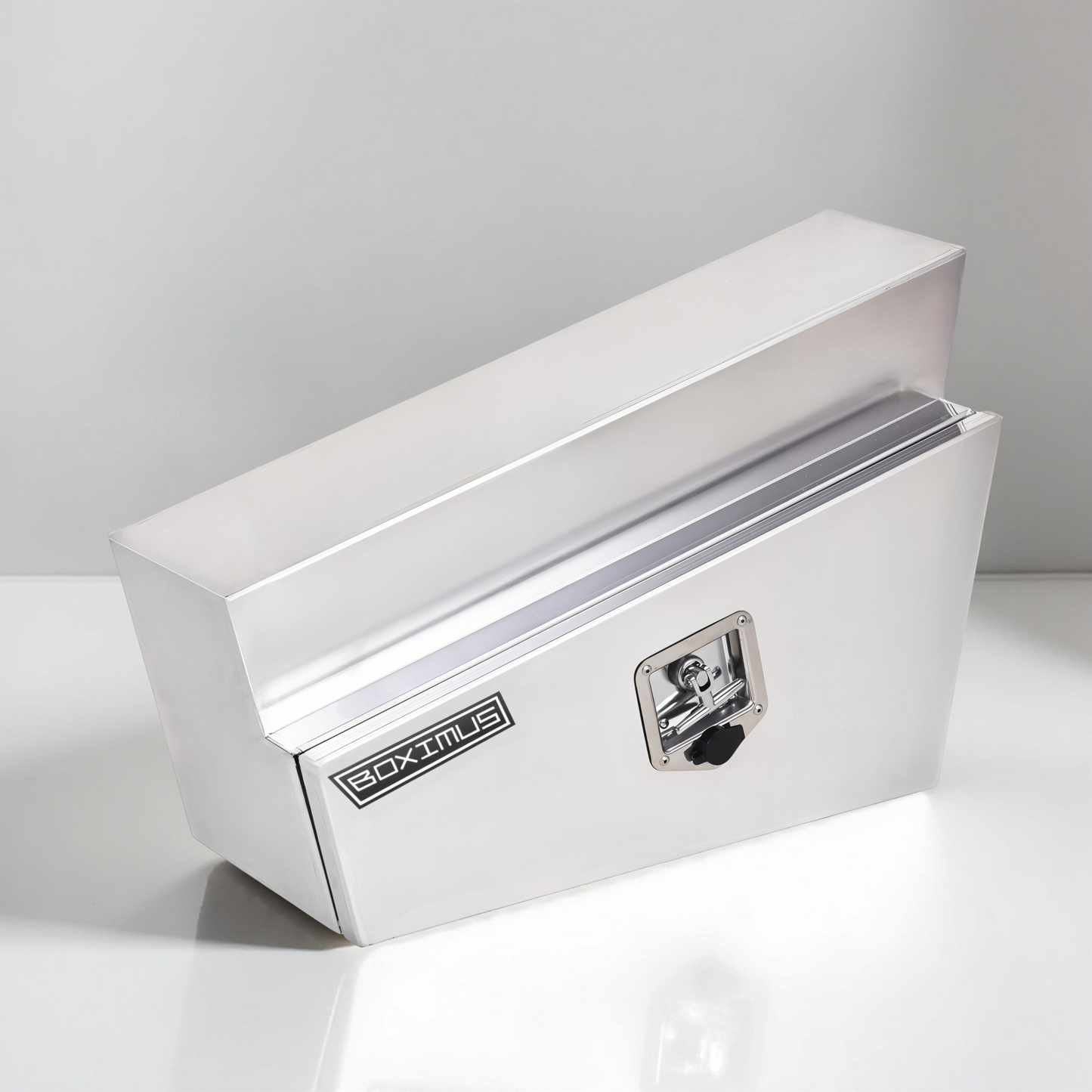 Under Tray Tool Boxes 750 Flat