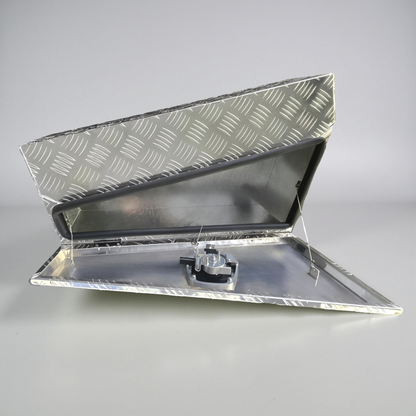 Under Tray Tool Boxes 750 Checker Whale lock
